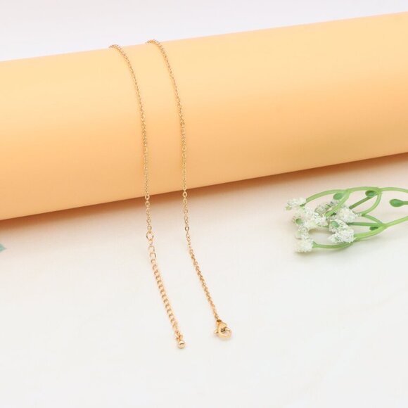 Reindeer Pendant Rose Gold Necklace with Delicate Chain, XPNL0399 - Picture 13 of 13